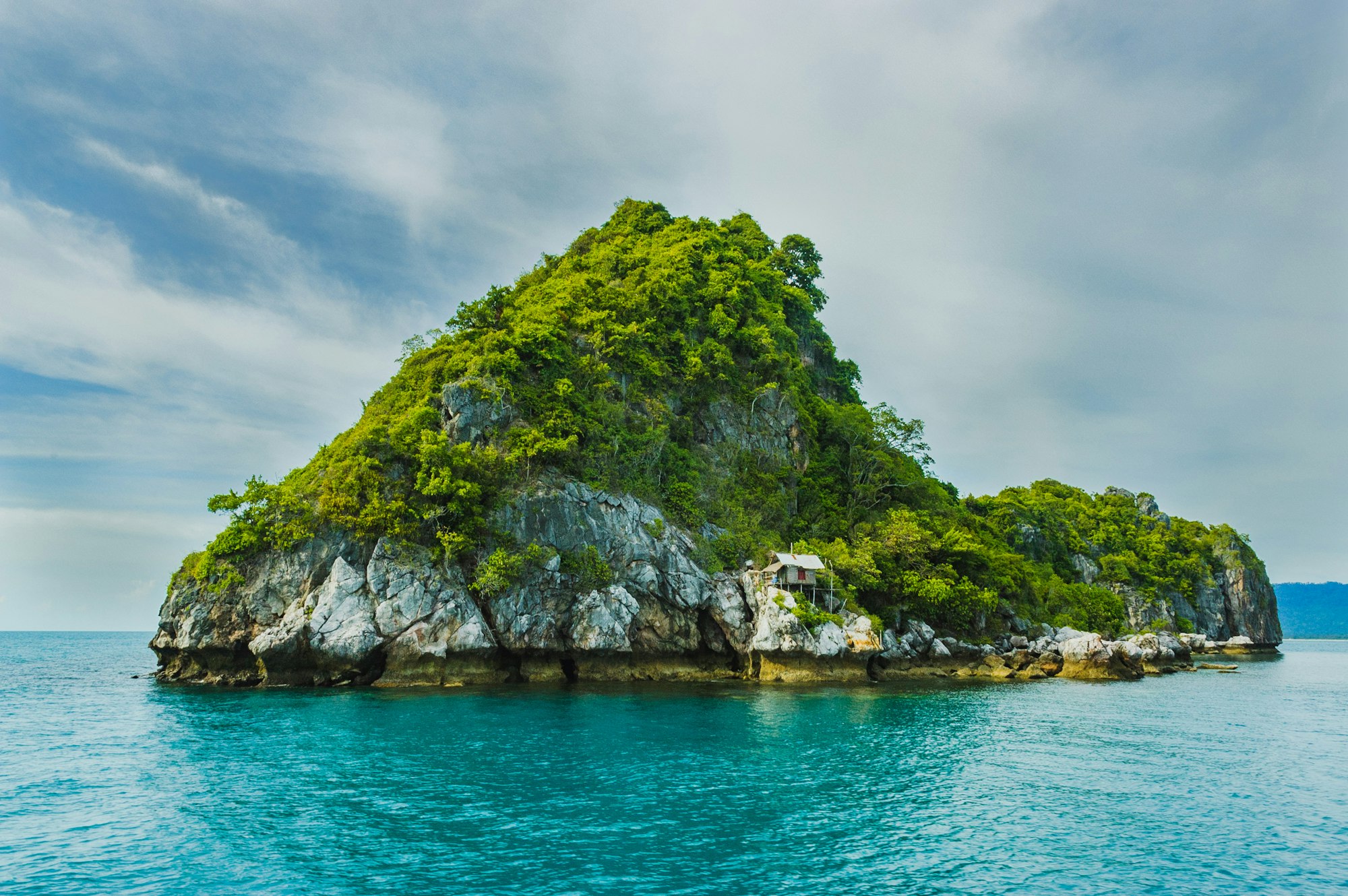 White sand beach with palm trees, Magens Bay